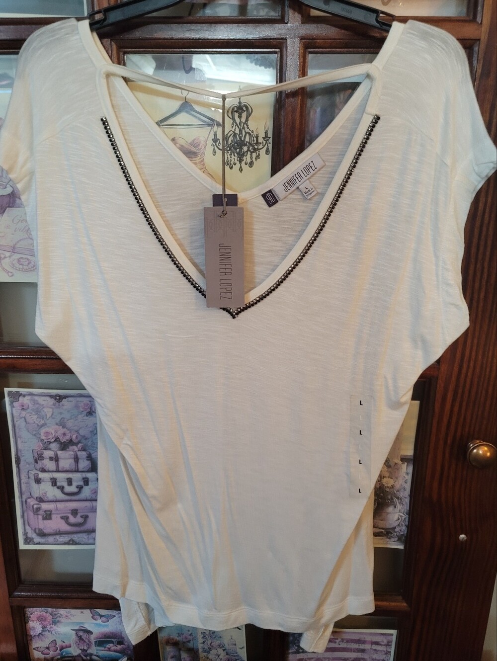 Jennifer Lopez Cream Short Sleeve V-Neck Top with Beaded Trim